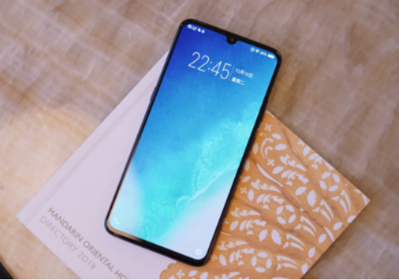 智能手機(jī)屏幕缺陷檢測系統(tǒng).png 智能手機(jī)屏幕缺陷檢測系統(tǒng).png