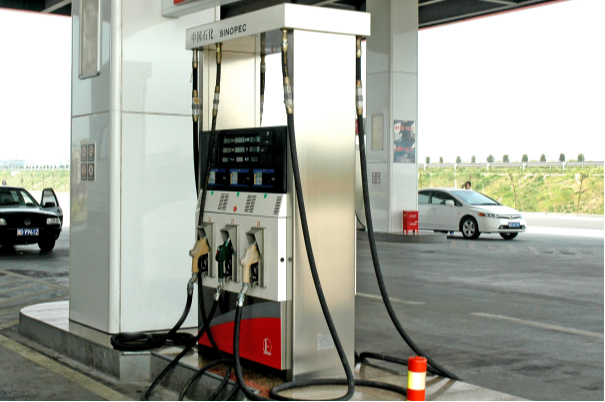 加油機(jī).png 加油機(jī).png